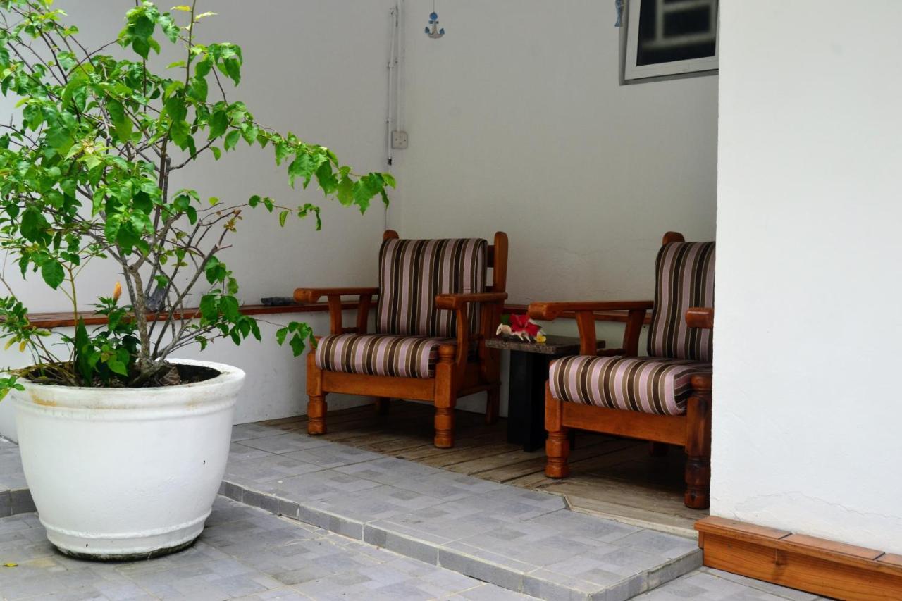 The Beach House Hotel Beau Vallon  Buitenkant foto