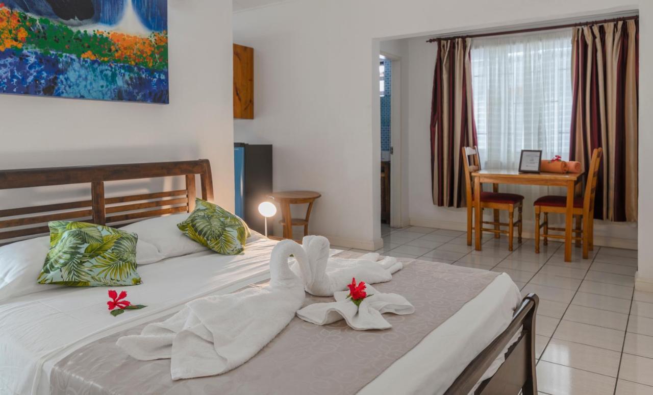 The Beach House Hotel Beau Vallon  Buitenkant foto